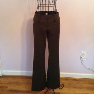 💰SOLD💰CacheSleek looking olive Dress pants